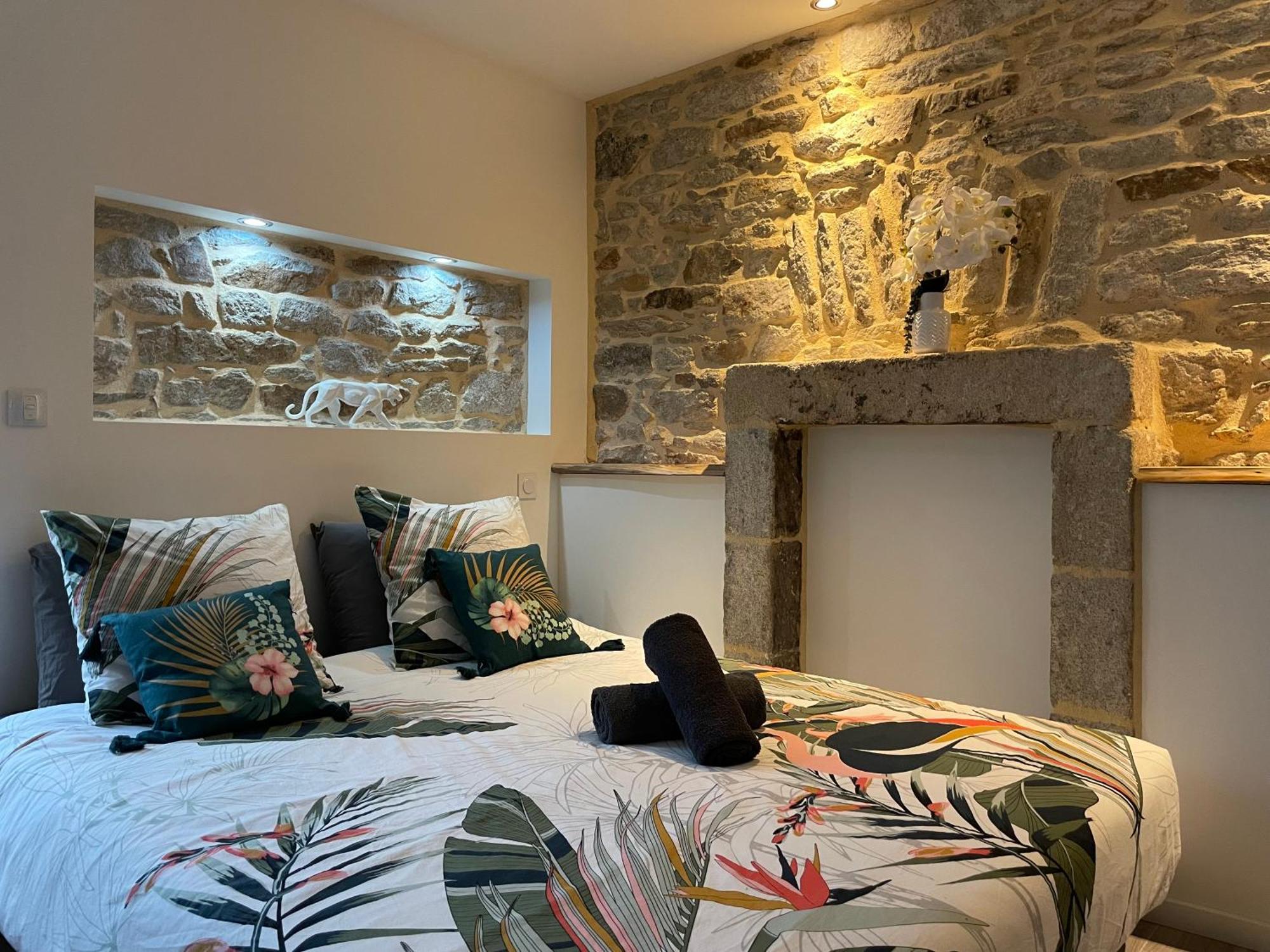 Le Calloch 2D - Studio 4 Etoiles - Quartier Gare - Wifi - Netflix Quimper Zewnętrze zdjęcie